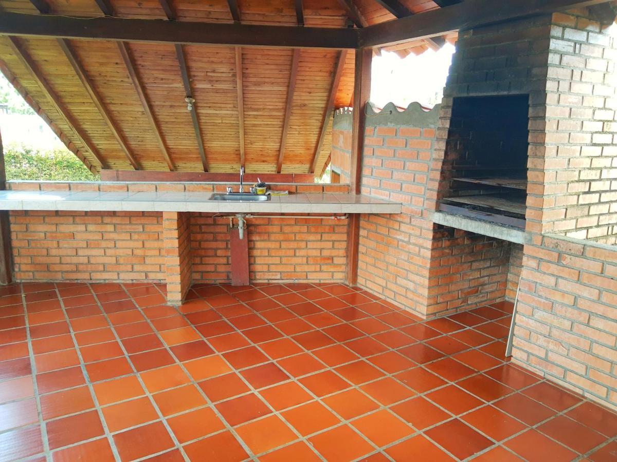Casa Campestre Frente Acuarela -Mesa De Los Santos Ла-Гранха Экстерьер фото
